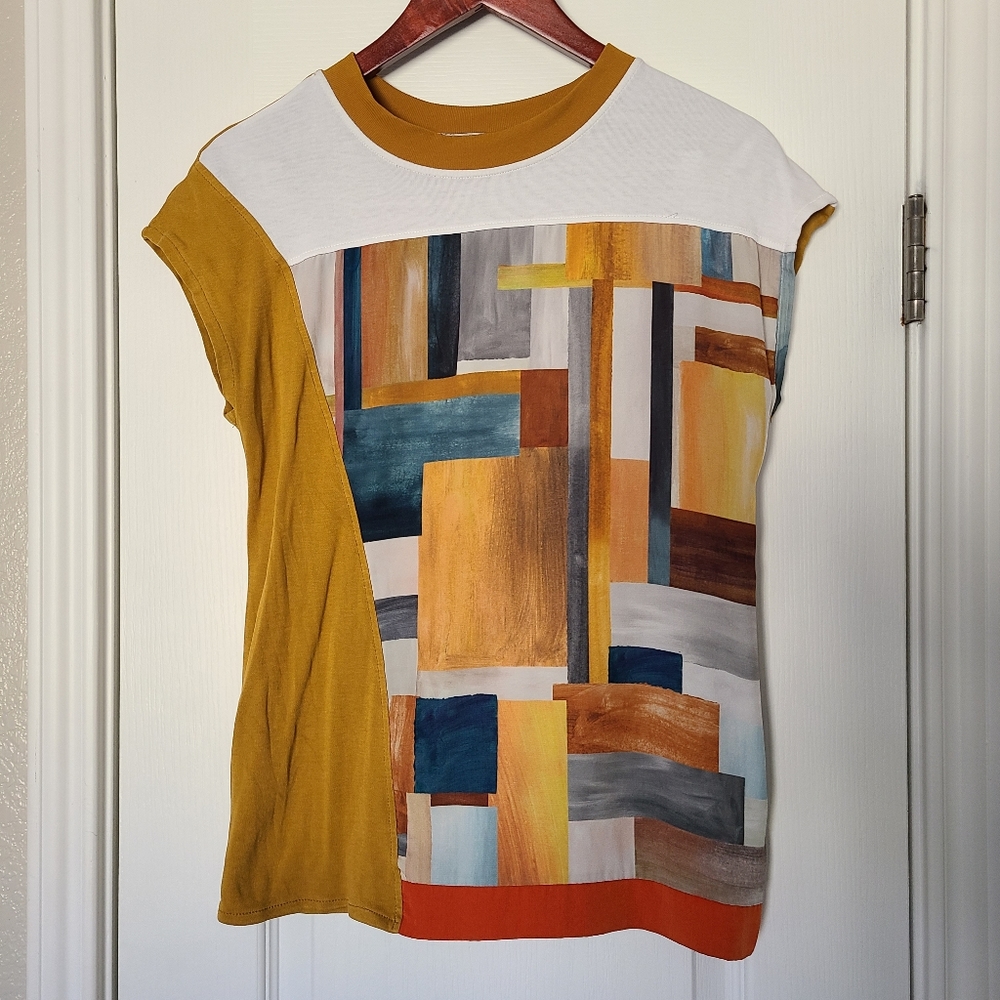 Zara Geometric art tee